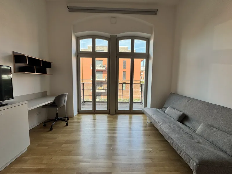 Your New Place to be: Möbliertes 1-Zimmer-Apartment — photo 1